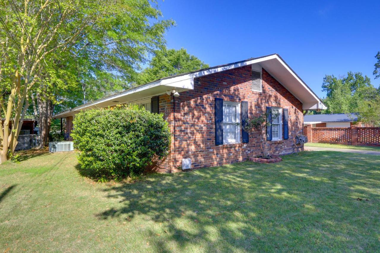 The Ranger House Columbus Home Fenced Backyard Exterior foto
